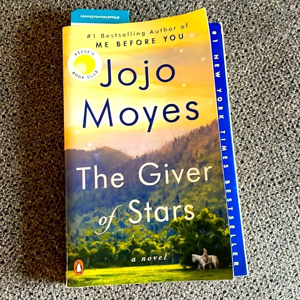 Jojo Moyes - Giver of stars novel soft cover 2/20$
